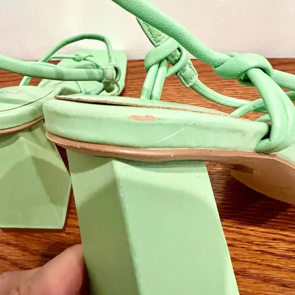 Marc Fisher LTD Giada Women's Green Leather Block Heeled Sandals Size 8M - Picture 9 of 13